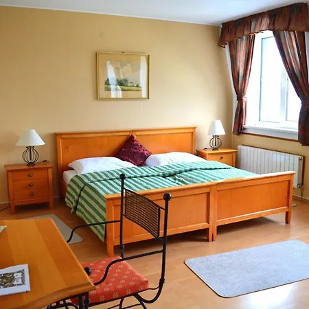 Kastiel Agatka Hotel Chorvatsky Grob