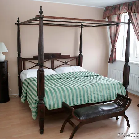 Hotel Kastiel Agatka 4*