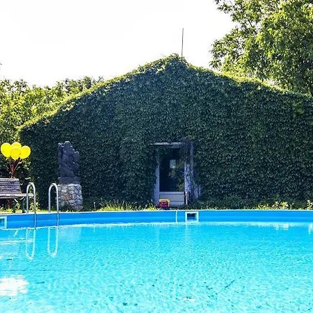 Kastiel Agatka Hotel Chorvatsky Grob