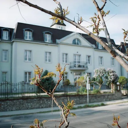 Kastiel Agatka Hotel